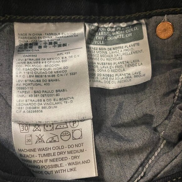 🔥 Levi’s Wedgie Black Distressed Straight Leg Jeans – Size 29 🔥 - Picture 10 of 11